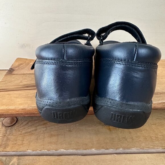 Navy Nappa DREW shoes‎ Mary Jane Style Size 6 Hook and loop Magnolia - Picture 2 of 7